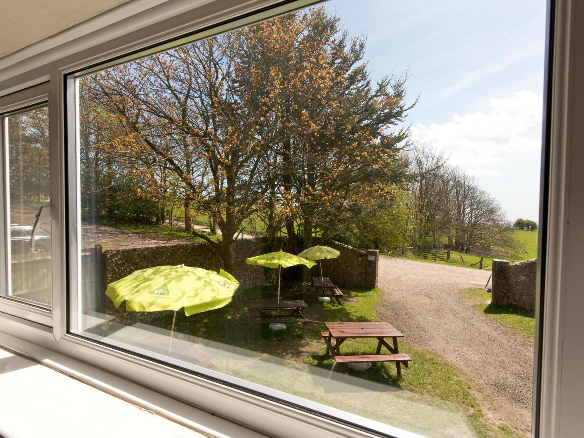 Hostel Yha Truleigh Hill