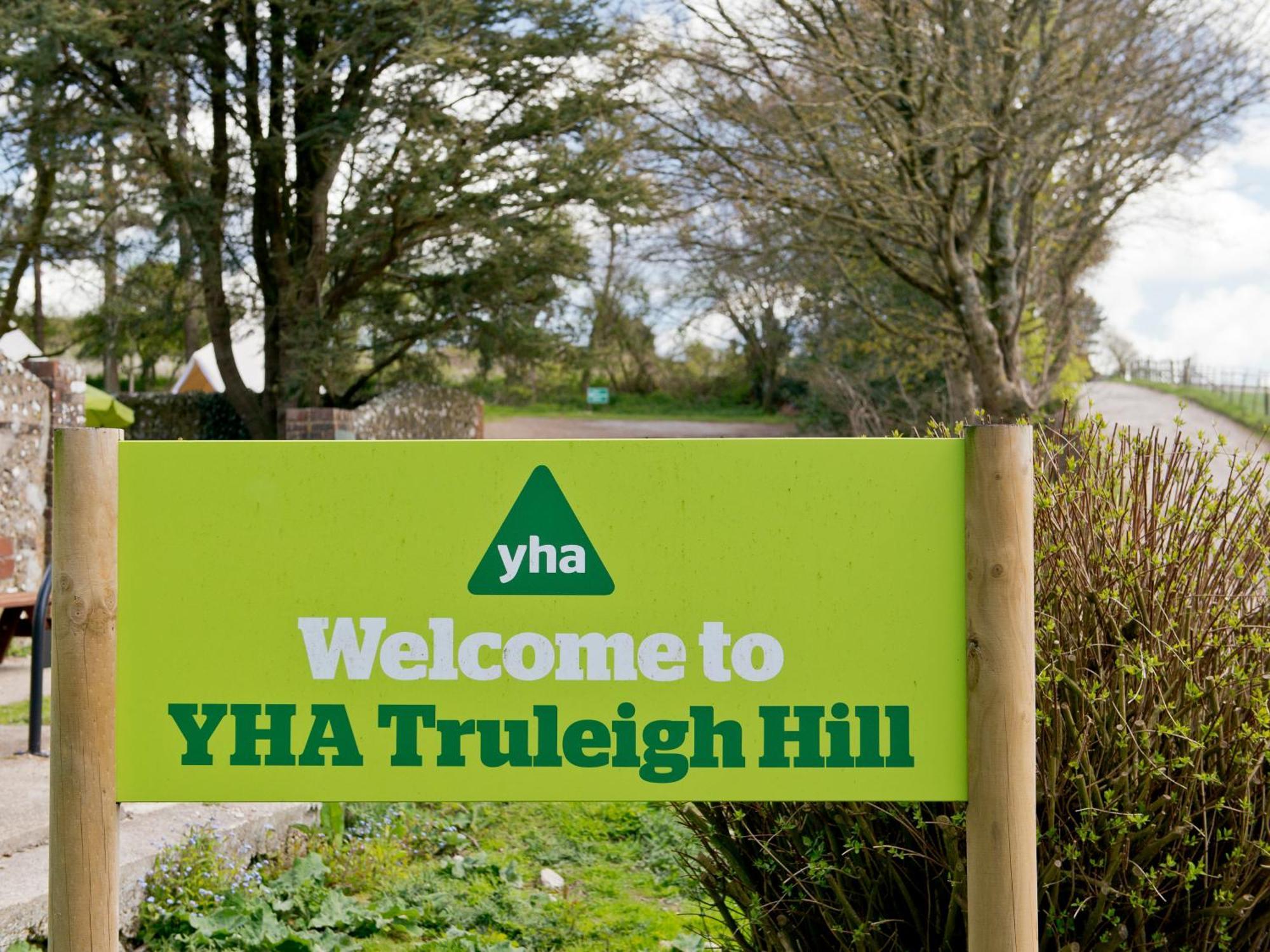 Hostel Yha Truleigh Hill