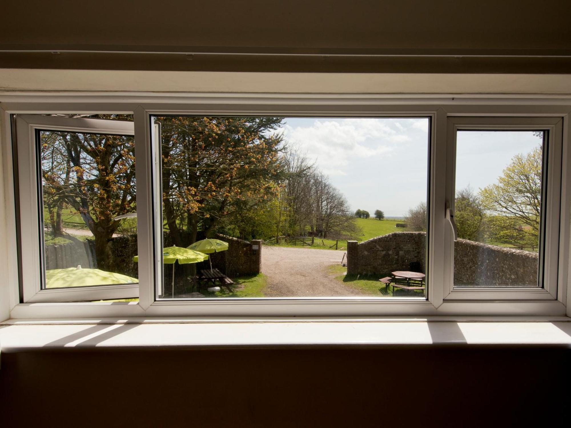 Hostel Yha Truleigh Hill